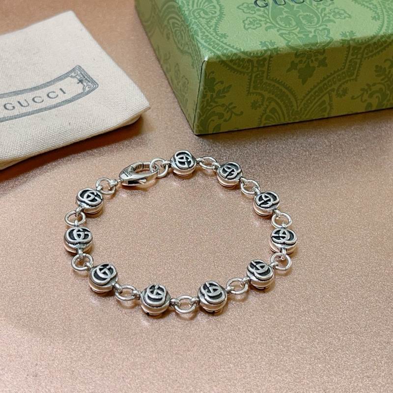 Gucci Bracelet 10yxx87
